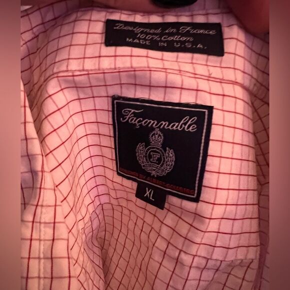 Red and white faconnable men’s button up dress shirt - Picture 3 of 3